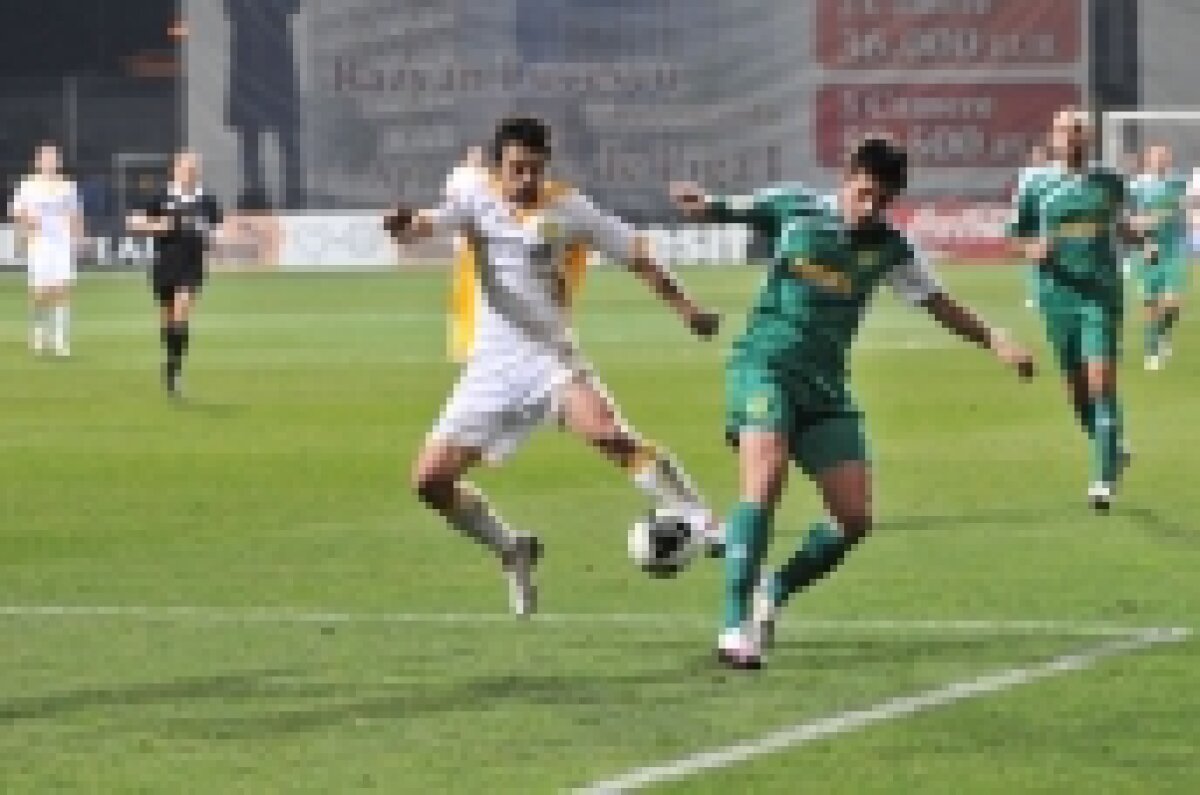 FOTO / Braşov şi Vaslui se bat pentru un loc în finala Cupei