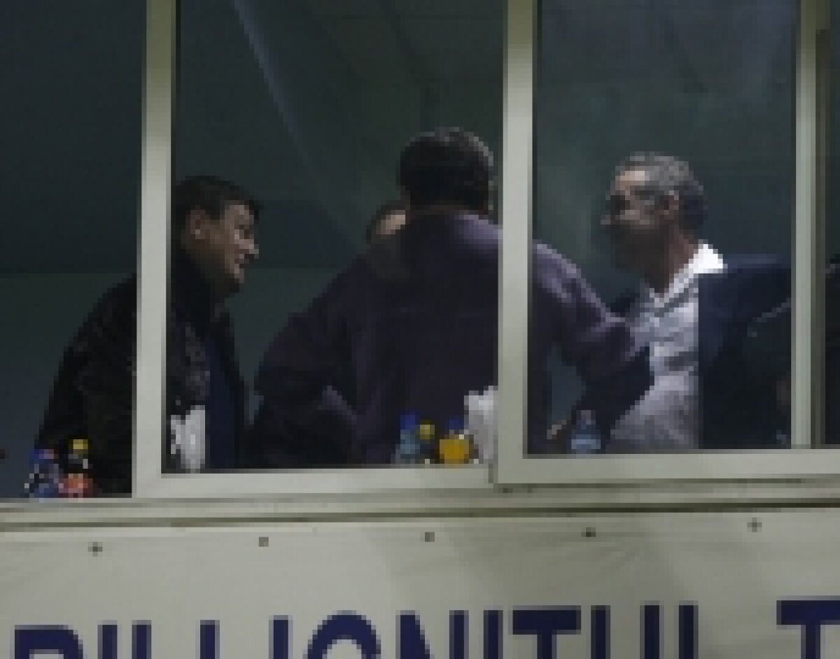 FOTO » Vezi imagini de la Pandurii - Steaua!