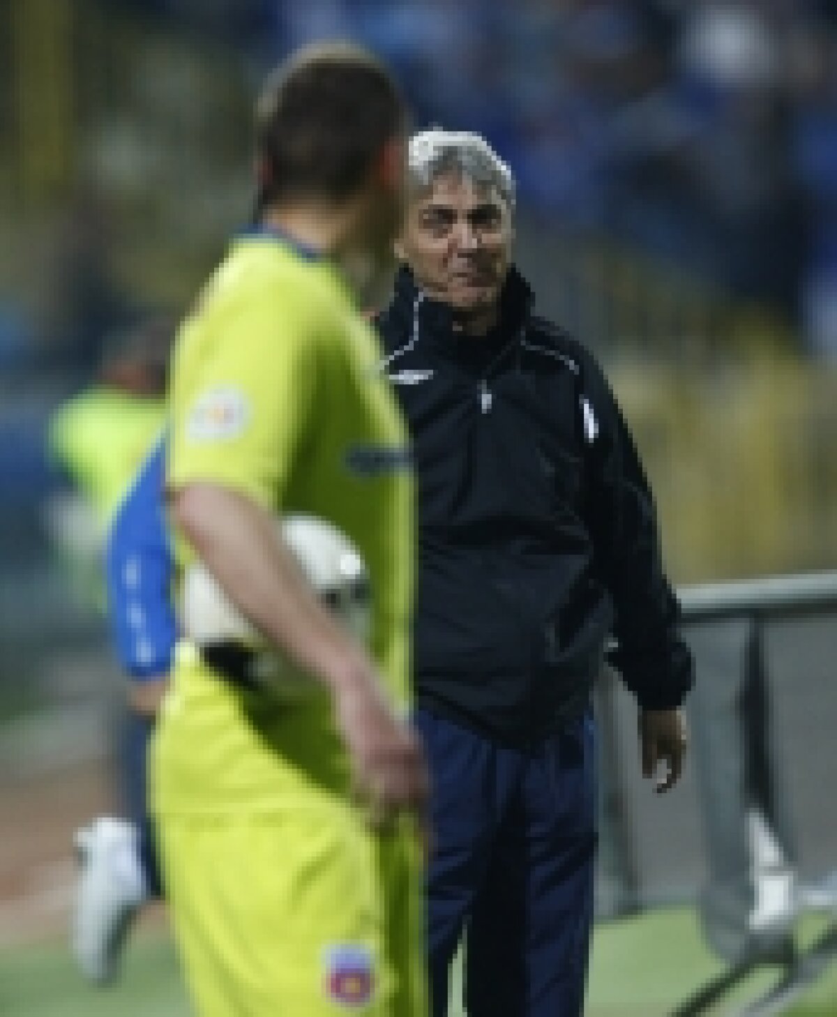 FOTO » Vezi imagini de la Pandurii - Steaua!