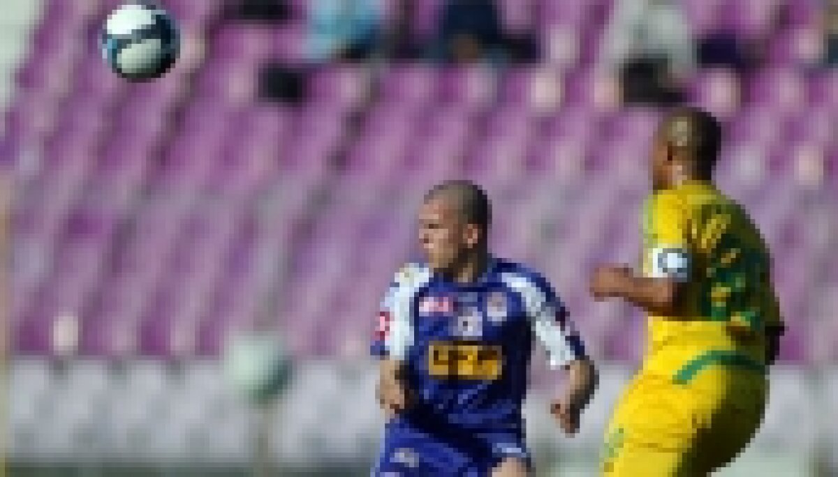 FOTO / Poli Timişoara - FC Vaslui în imagini. Gazdele au ratat un penalty, oaspeţii au jucat în 10!