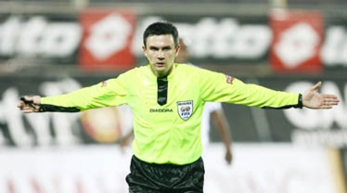 Balaj cîştigă 40.000€ pe an din arbitraj! Cel mai tăcut arbitru FIFA al României vorbeşte despre viaţa sa pentru cititorii Gazetei