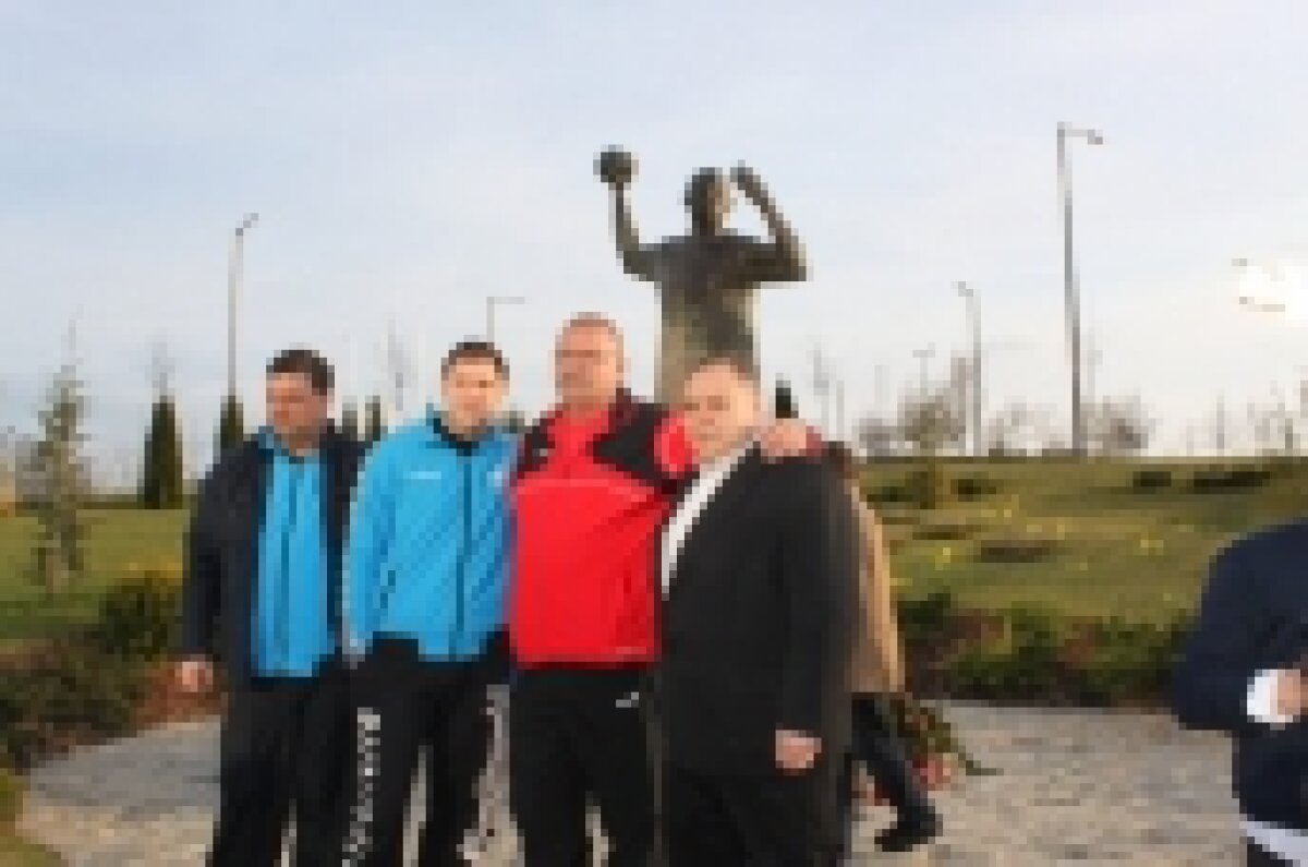 Reculegere la Monumentul lui Marian Cozma