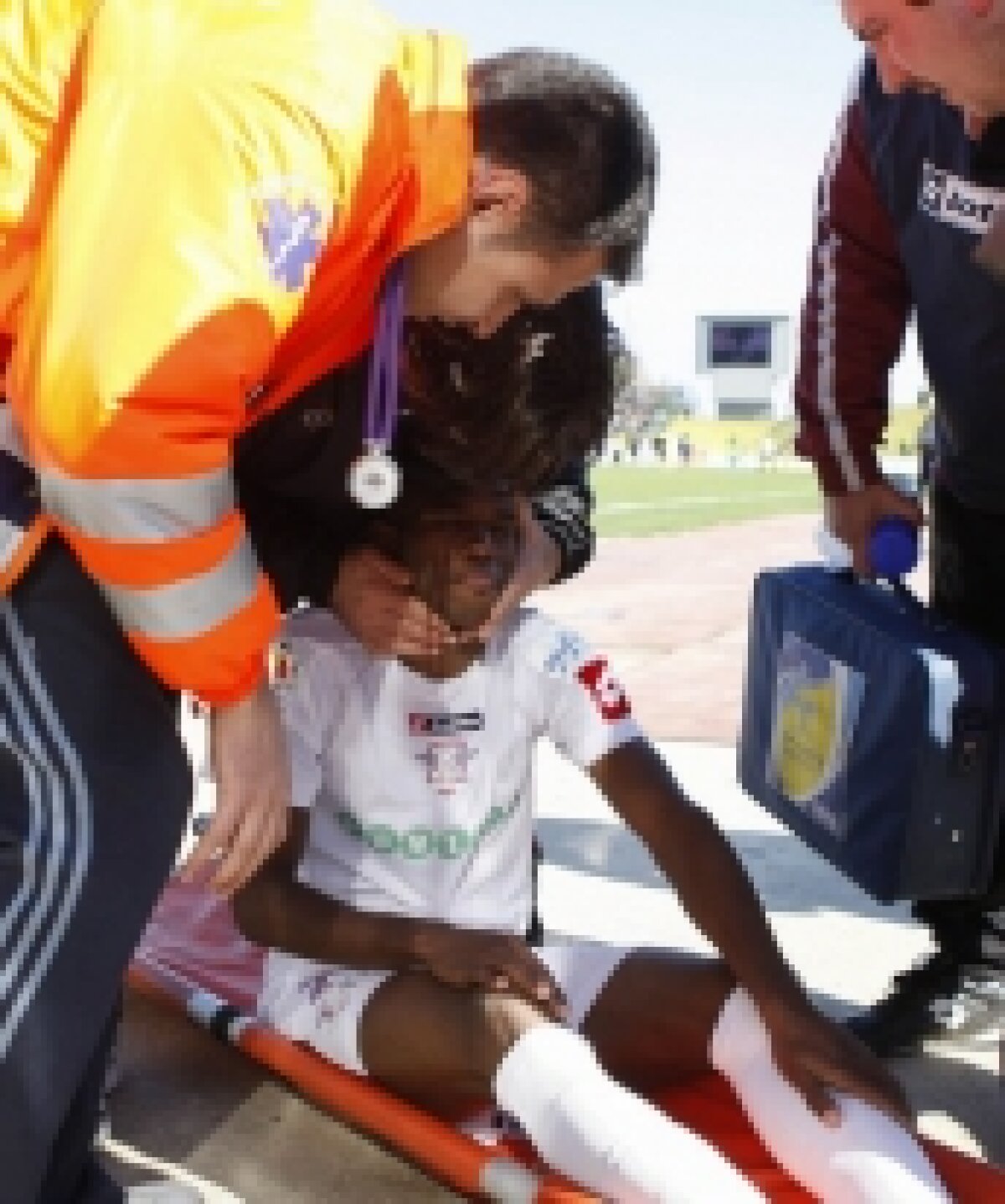 Rapid a terminat în 10 după ce Helder îşi pierduse cunoştinţa din cauza unei contuzii!