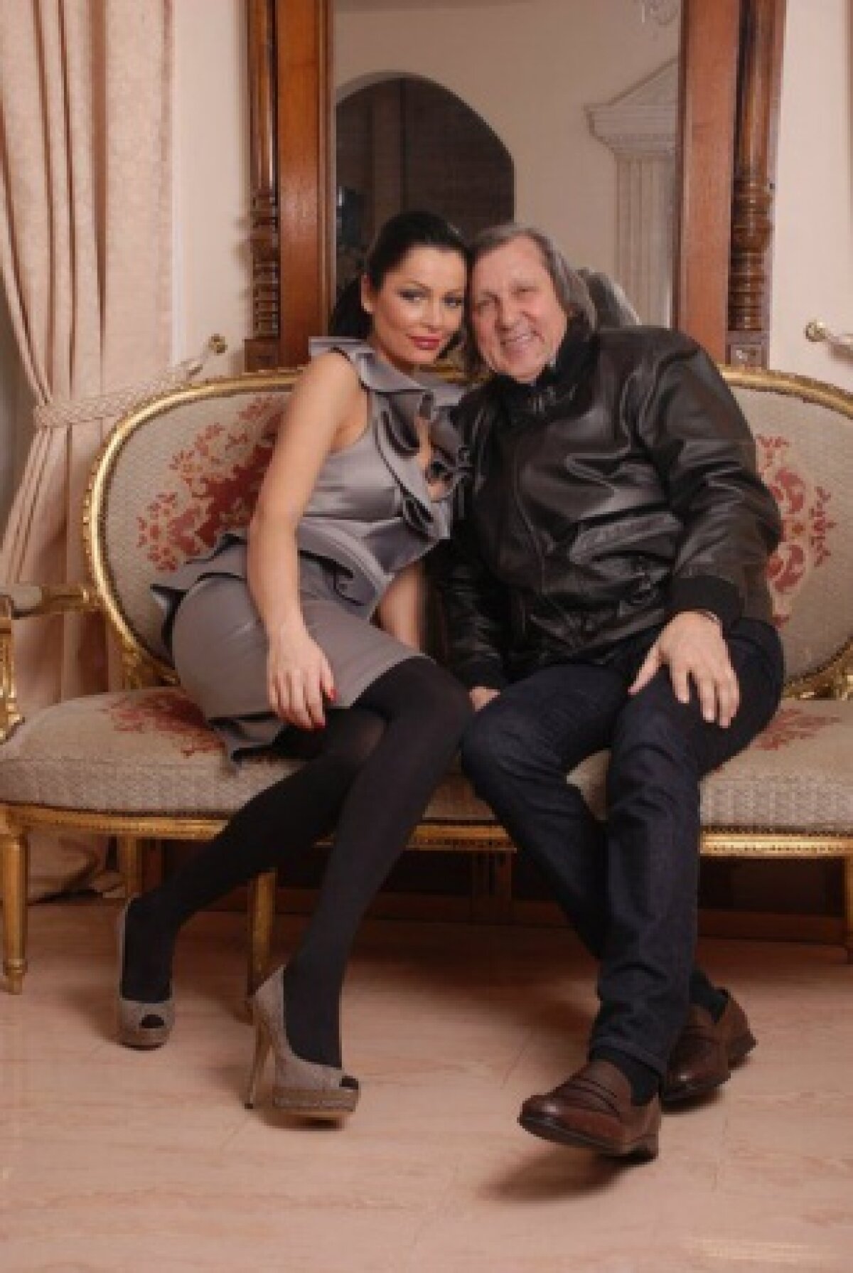 Vezi imagini INCENDIARE cu Ilie Năstase şi Brigitte Sfăt!