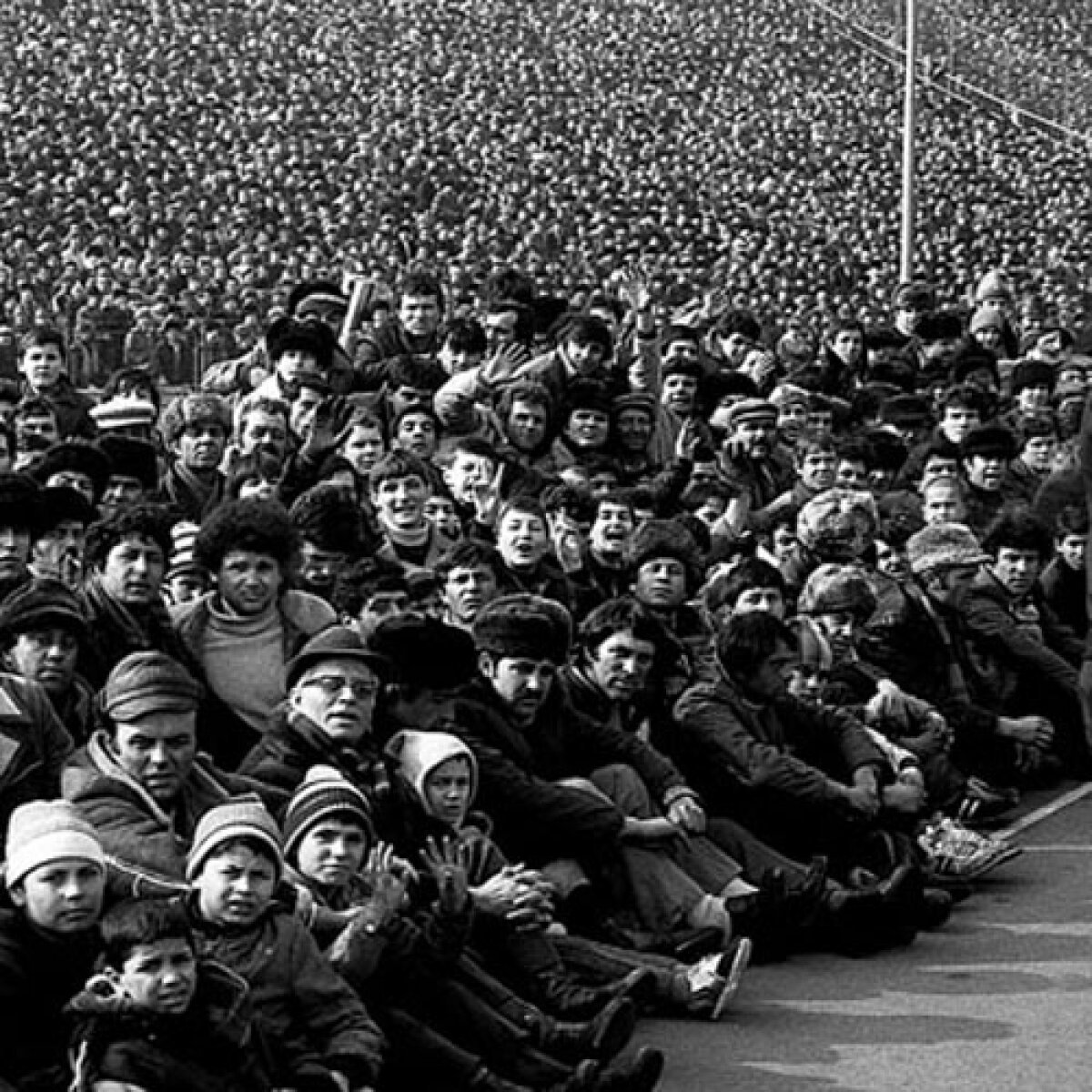 IMAGINI FABULOASE > Cuplaj de poveste, cu 100.000 de oameni în tribune