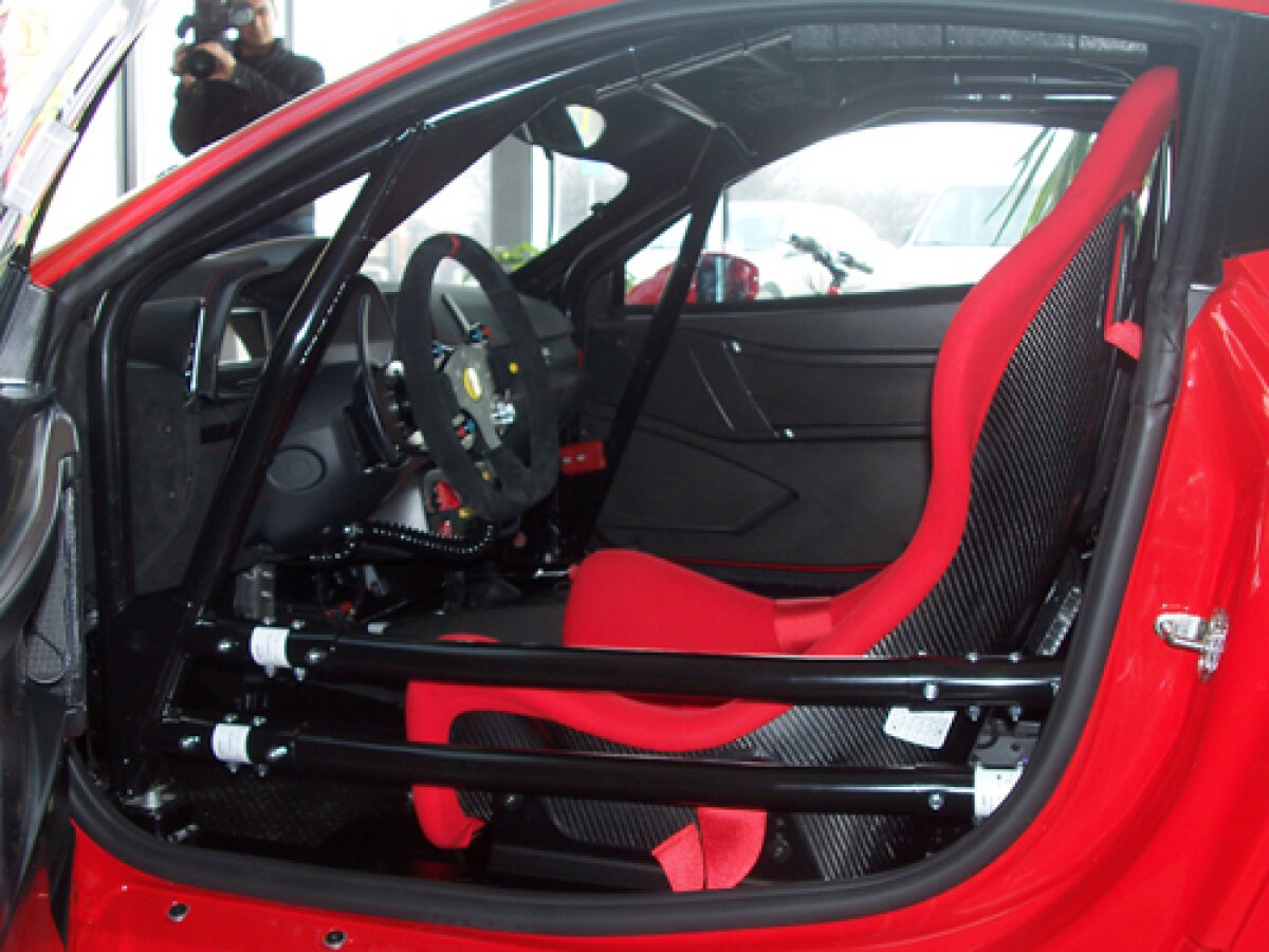 De-abia lansat, Ferrari F458 are deja trei clienţi români!