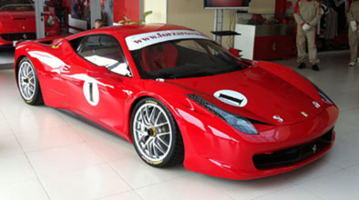 De-abia lansat, Ferrari F458 are deja trei clienţi români!