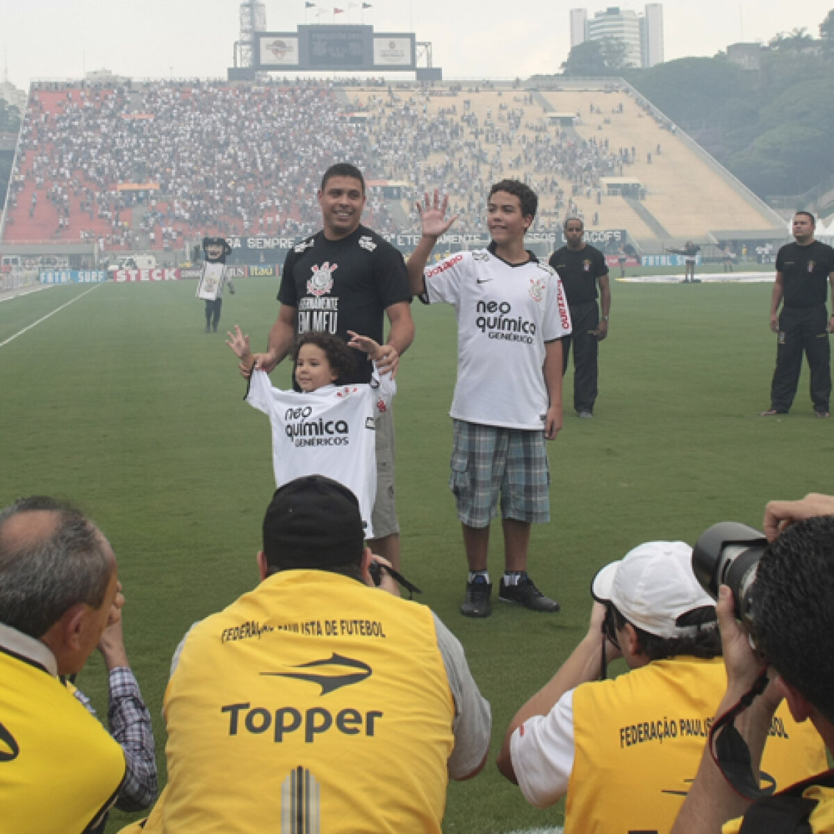 Ronaldo, ultimul tur de onoare în faţa fanilor lui Corinthians » Despărţirea de Fenomen
