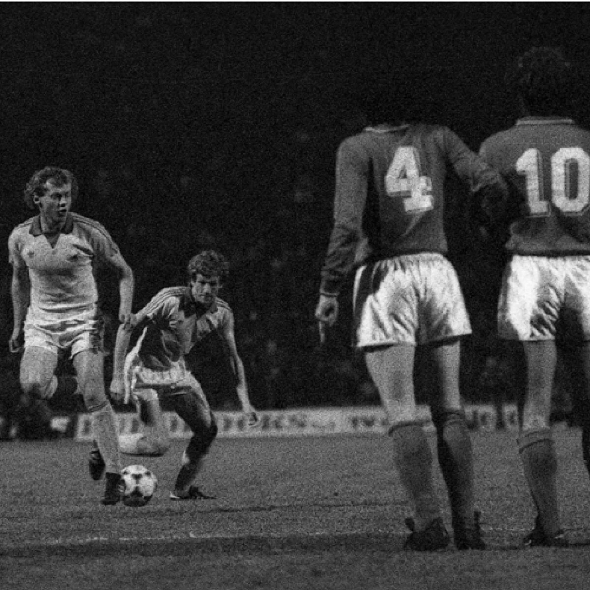 Meciuri de legendă pe fostul "23 august"