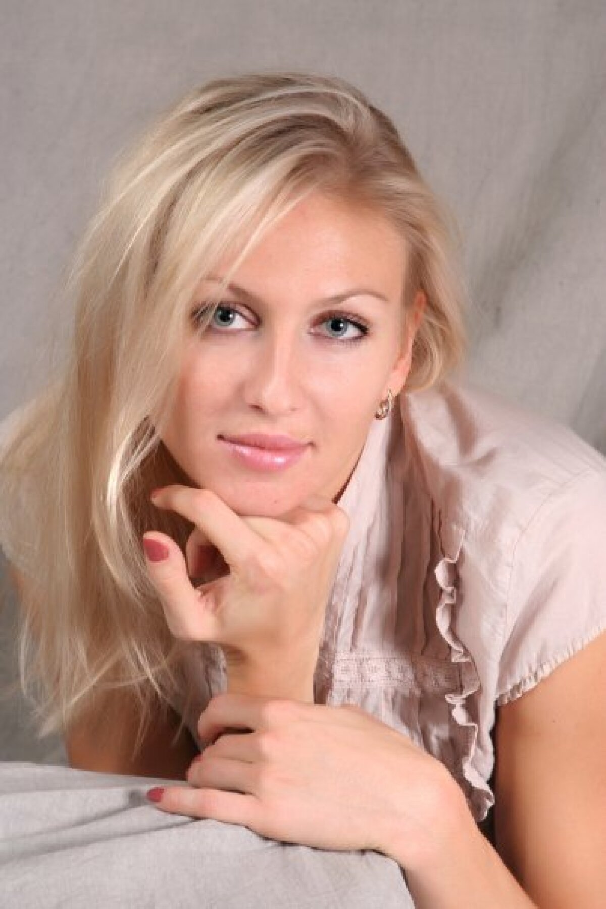 FOTO / Anastasia Pidpalova este sexy pe plajă