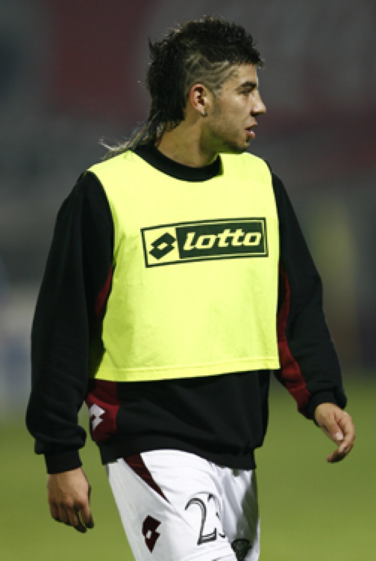 Marius Constantin, Dennis Rodman din Giuleşti