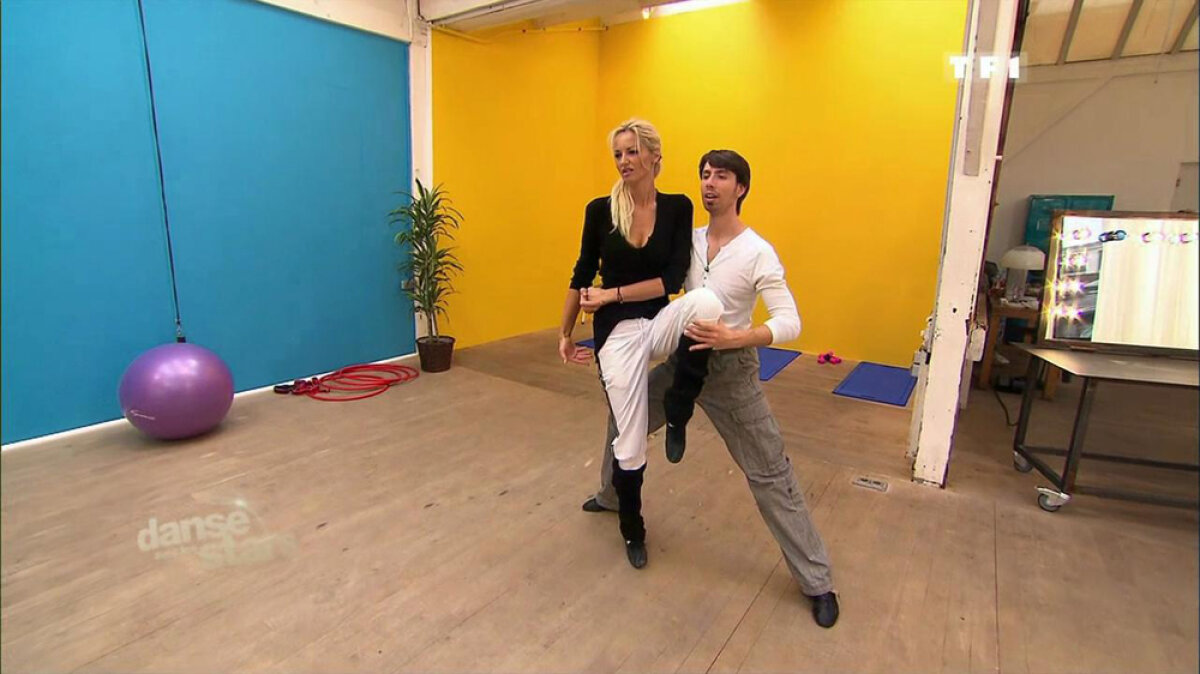 Sklenarikova, accidentată la "Dansez pentru tine"