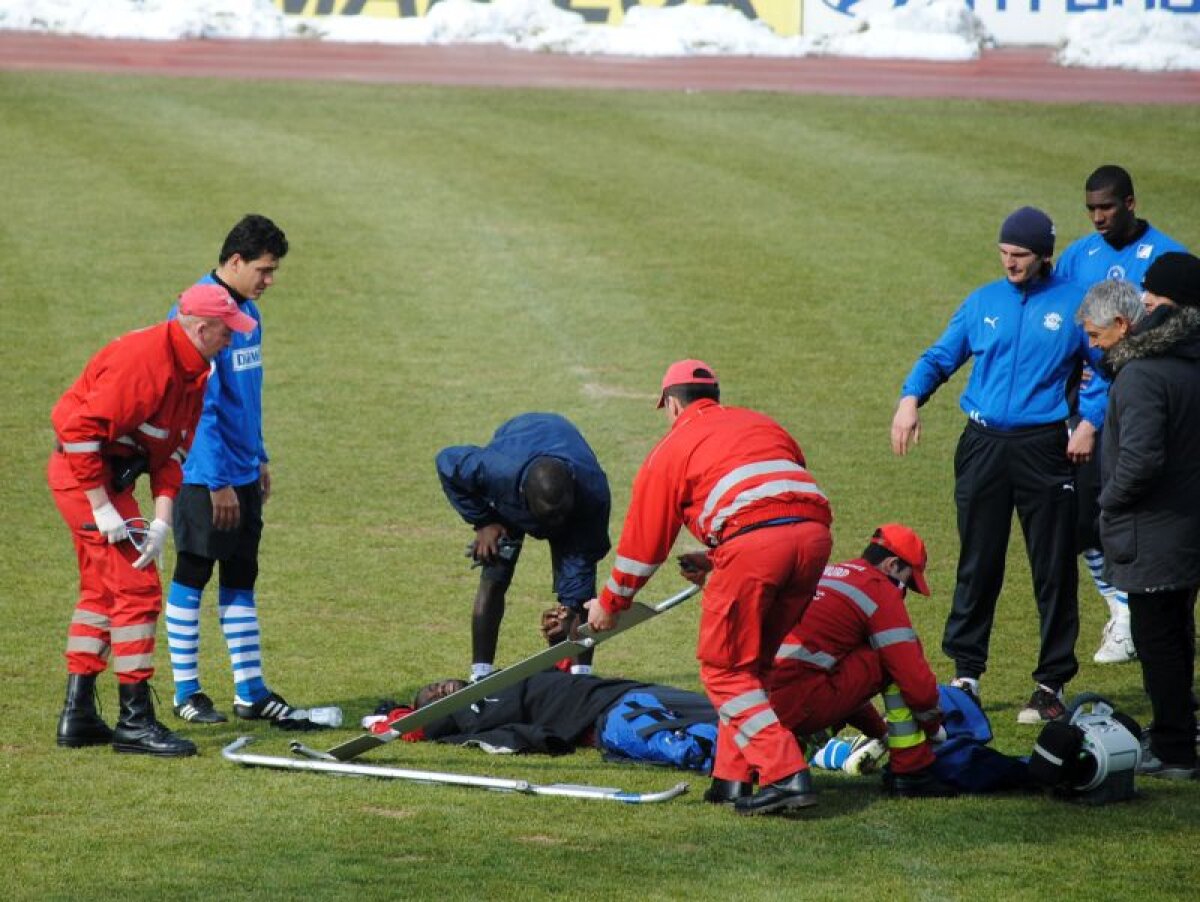 Un jucător aflat în probe la Bistriţa a suferit o accidentare cruntă: dublă fractură de tibie şi peroneu