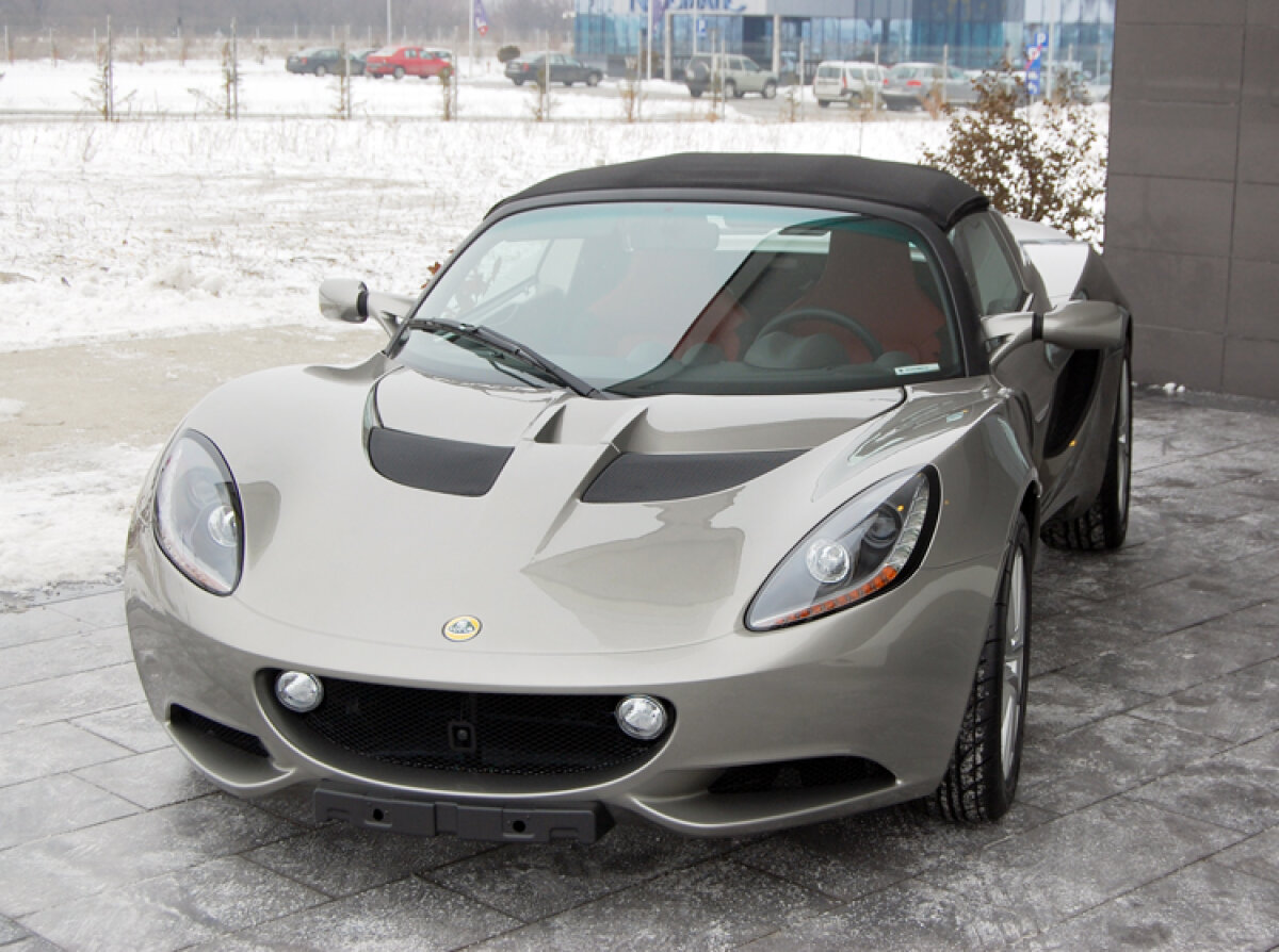 Campionul Mondial de F1, Nigel Mansell a venit la Bucureşti alături de Martin Donnelly