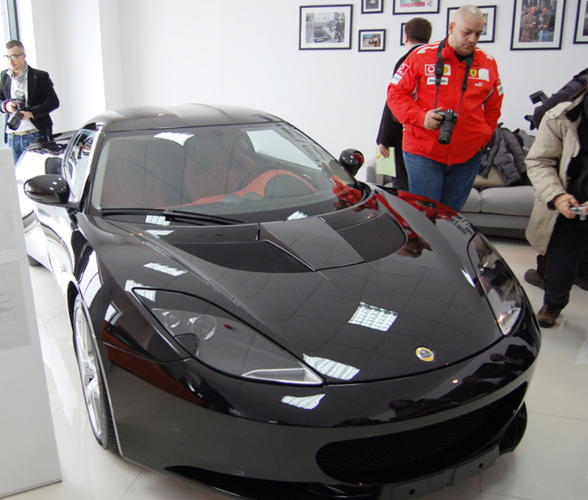 Campionul Mondial de F1, Nigel Mansell a venit la Bucureşti alături de Martin Donnelly