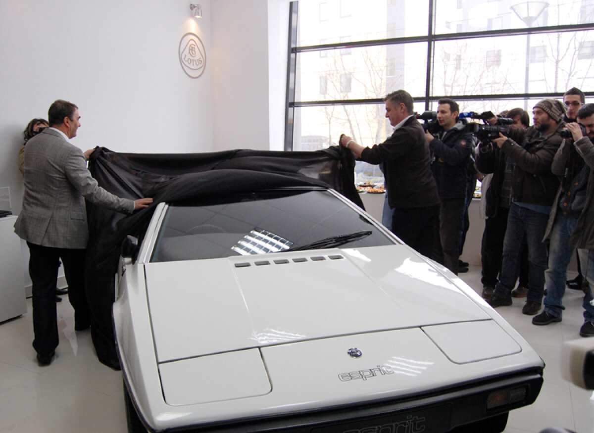 Campionul Mondial de F1, Nigel Mansell a venit la Bucureşti alături de Martin Donnelly