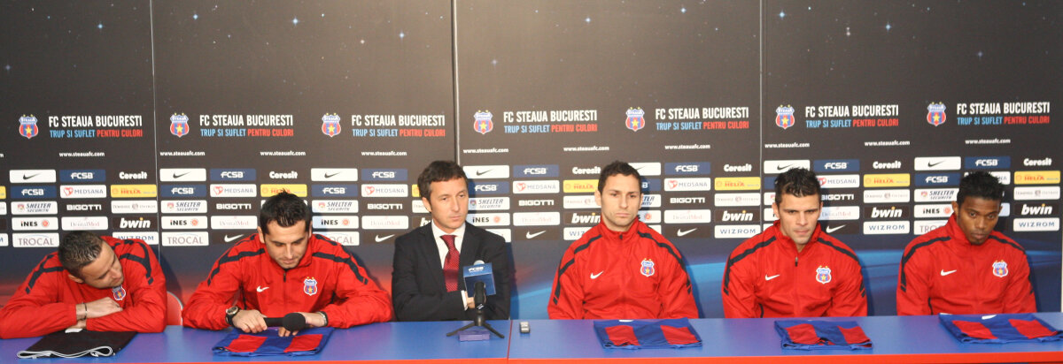 Mihai Stoica, Dică şi Maicon în conferinţă de presă