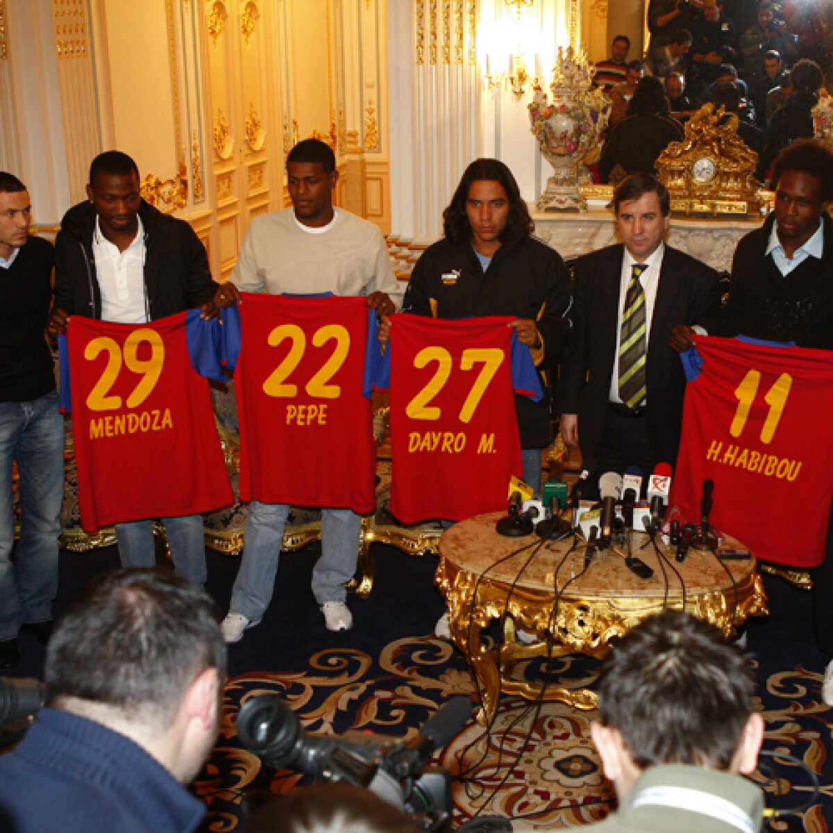 Pregătiţi-vă de show în retur! Ultimele 5 primăveri au fost explozive