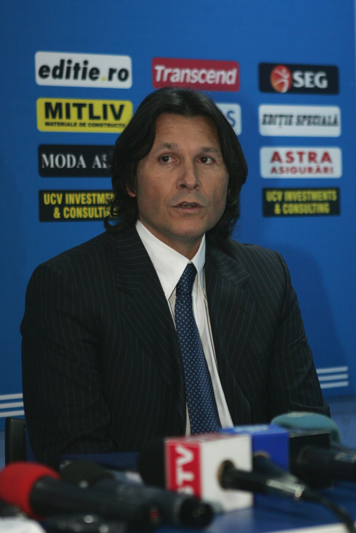 Mititelu vrea o clasare pe locul 7, Napoli ţinteşte salvarea de la retrogradare