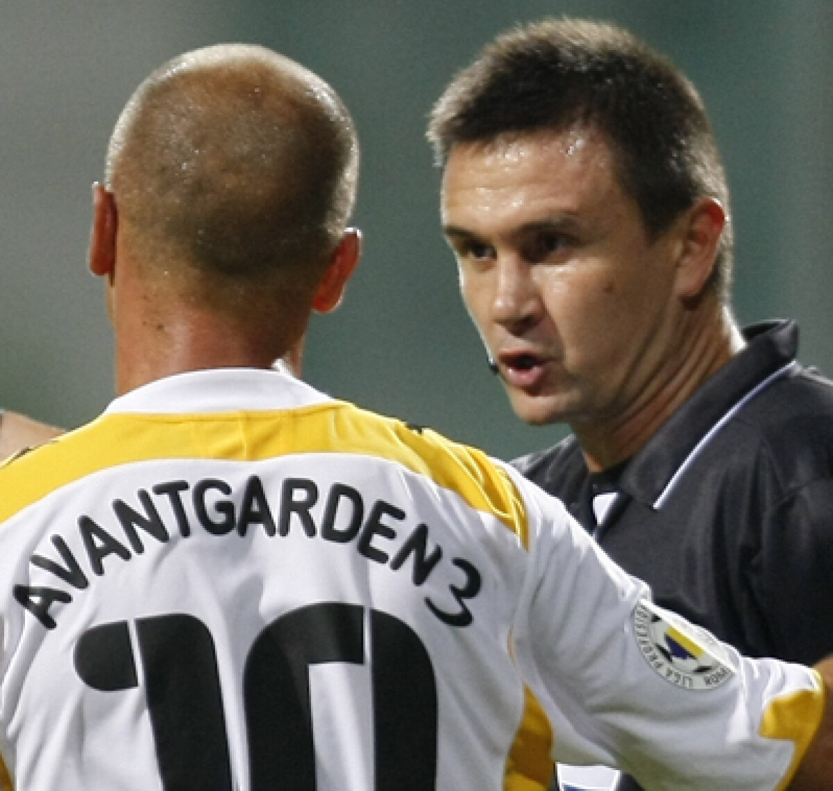 Aceştia sînt arbitrii care vor decide campioana!