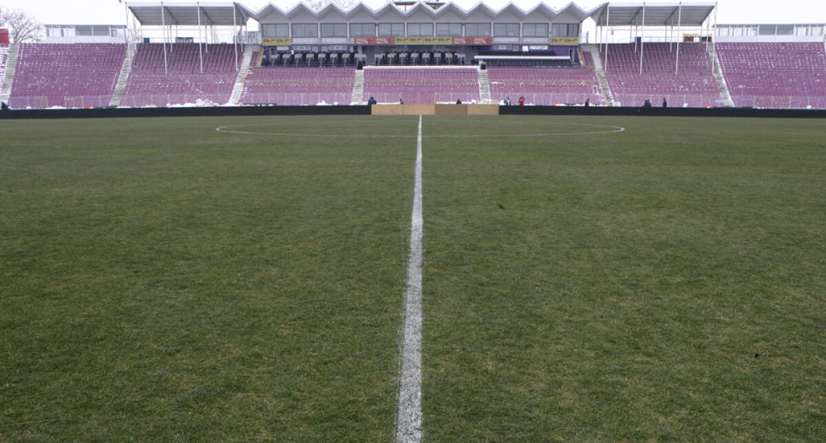 Terenul se prezintă în condiţii foarte bune la Timişoara. Sepsi titular!