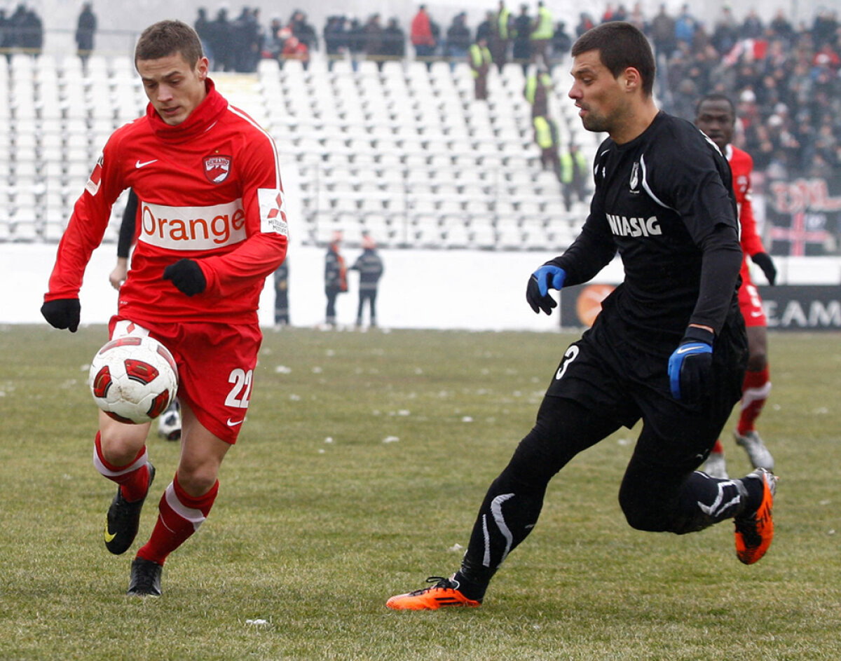 Sportul - Dinamo 0-1. Dobre a ajuns la spital după ce s-a lovit cap în cap cu Torje