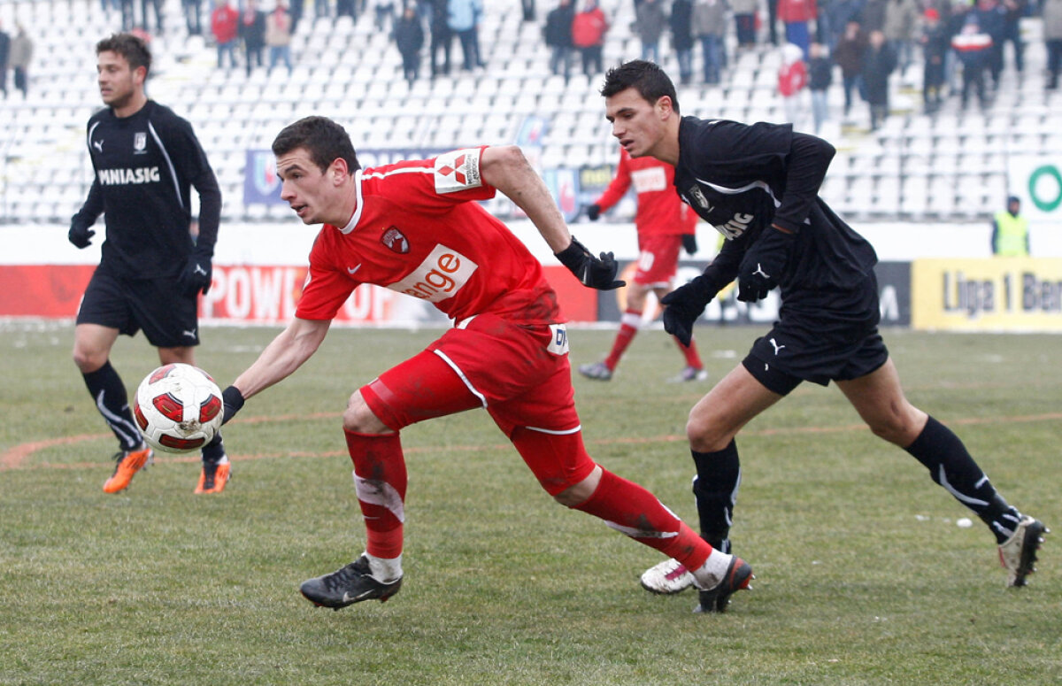 Sportul - Dinamo 0-1. Dobre a ajuns la spital după ce s-a lovit cap în cap cu Torje