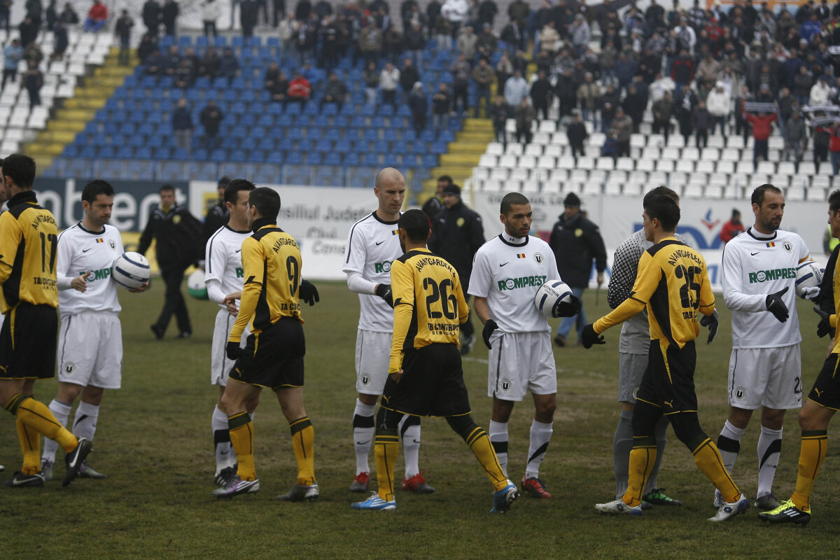 FOTO » U Cluj şi Braşov şi-au împărţit punctele într-un meci decis de penaltyuri