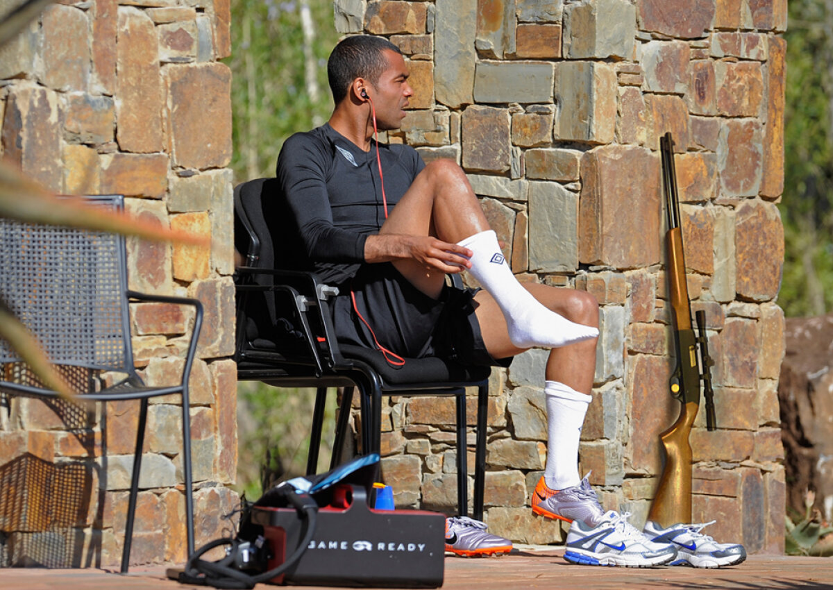 Ashley Cole a împuşcat un suporter » Pe listă cu Maradona şi Asprilla ;)