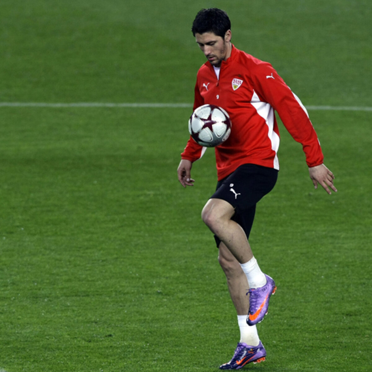 Marica s-a antrenat ieri, din nou, alături de colegii de la Stuttgart » Iertare forţată