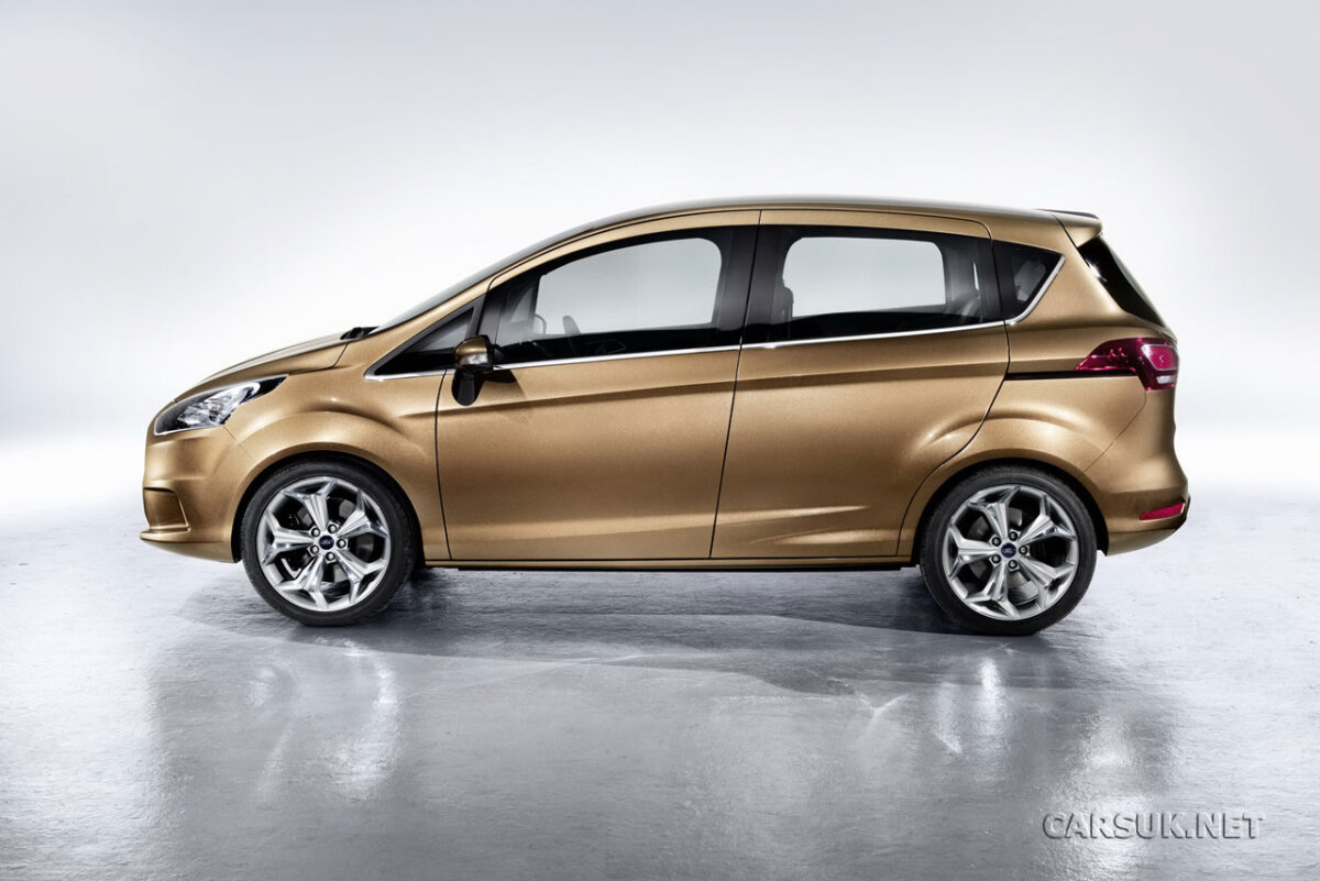 Ford a prezentat aseară conceptul BMax,  care prefigurează modelul ce va fi produs în 2012 la Craiova