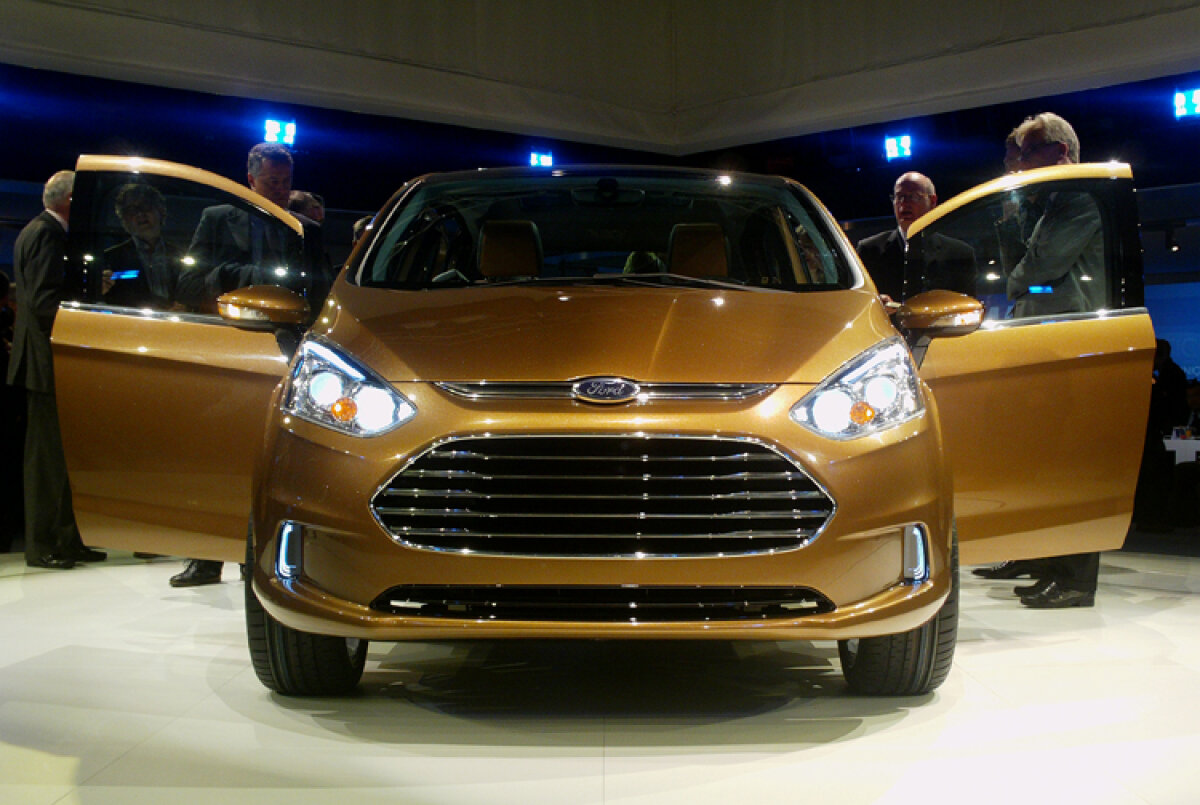 A fost deschis Salonul de la Geneva! Ai o galerie foto cu cele mai importante modele