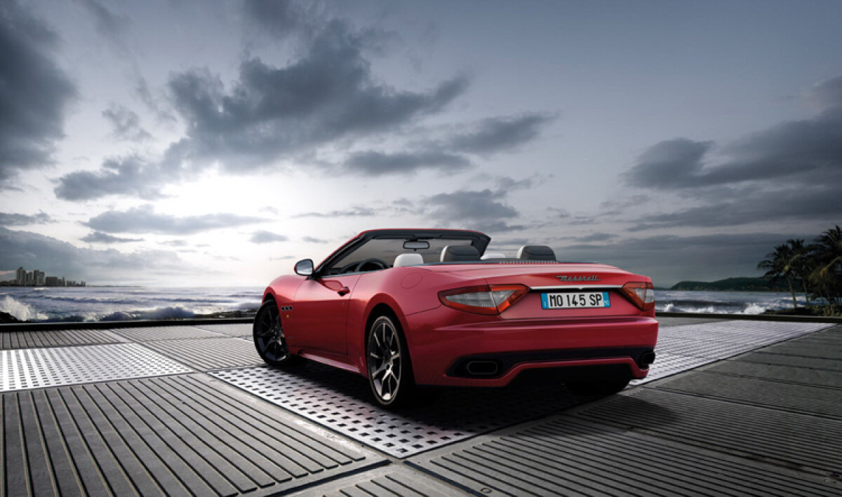 A fost deschis Salonul de la Geneva! Ai o galerie foto cu cele mai importante modele