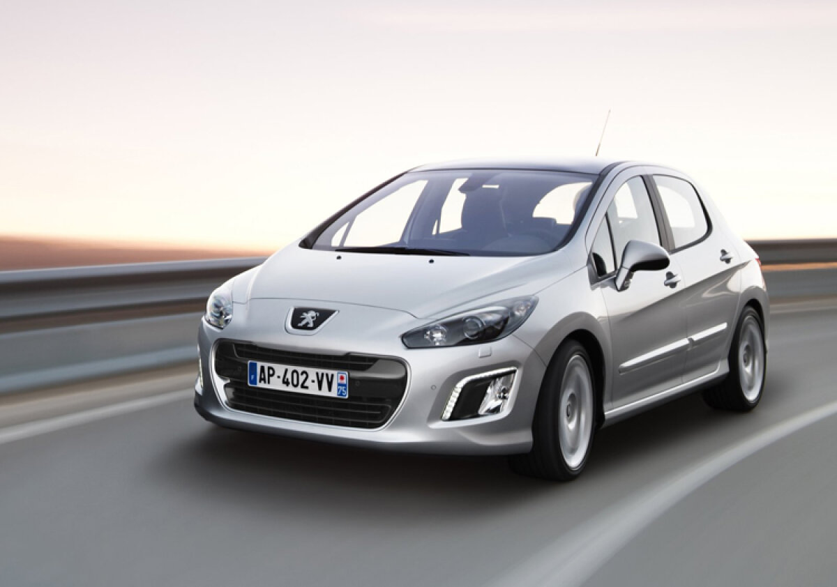 A fost deschis Salonul de la Geneva! Ai o galerie foto cu cele mai importante modele