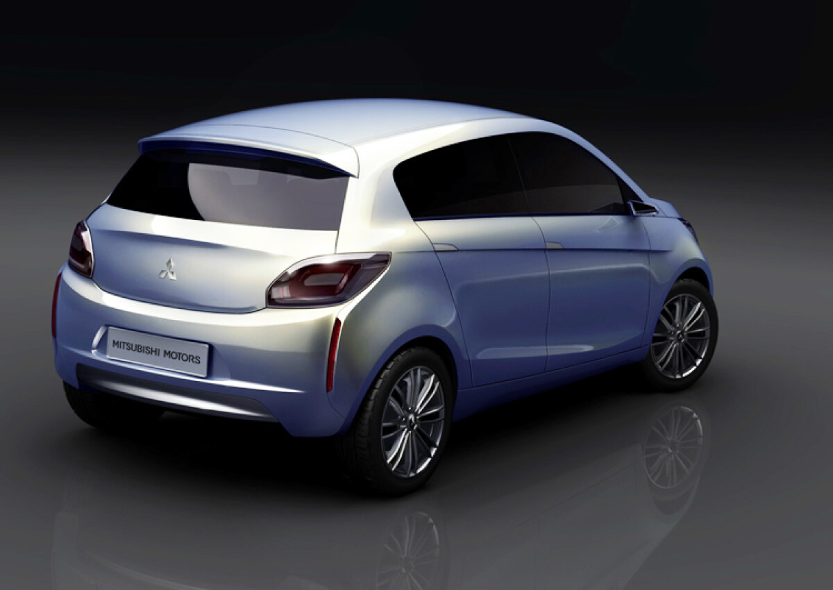 A fost deschis Salonul de la Geneva! Ai o galerie foto cu cele mai importante modele