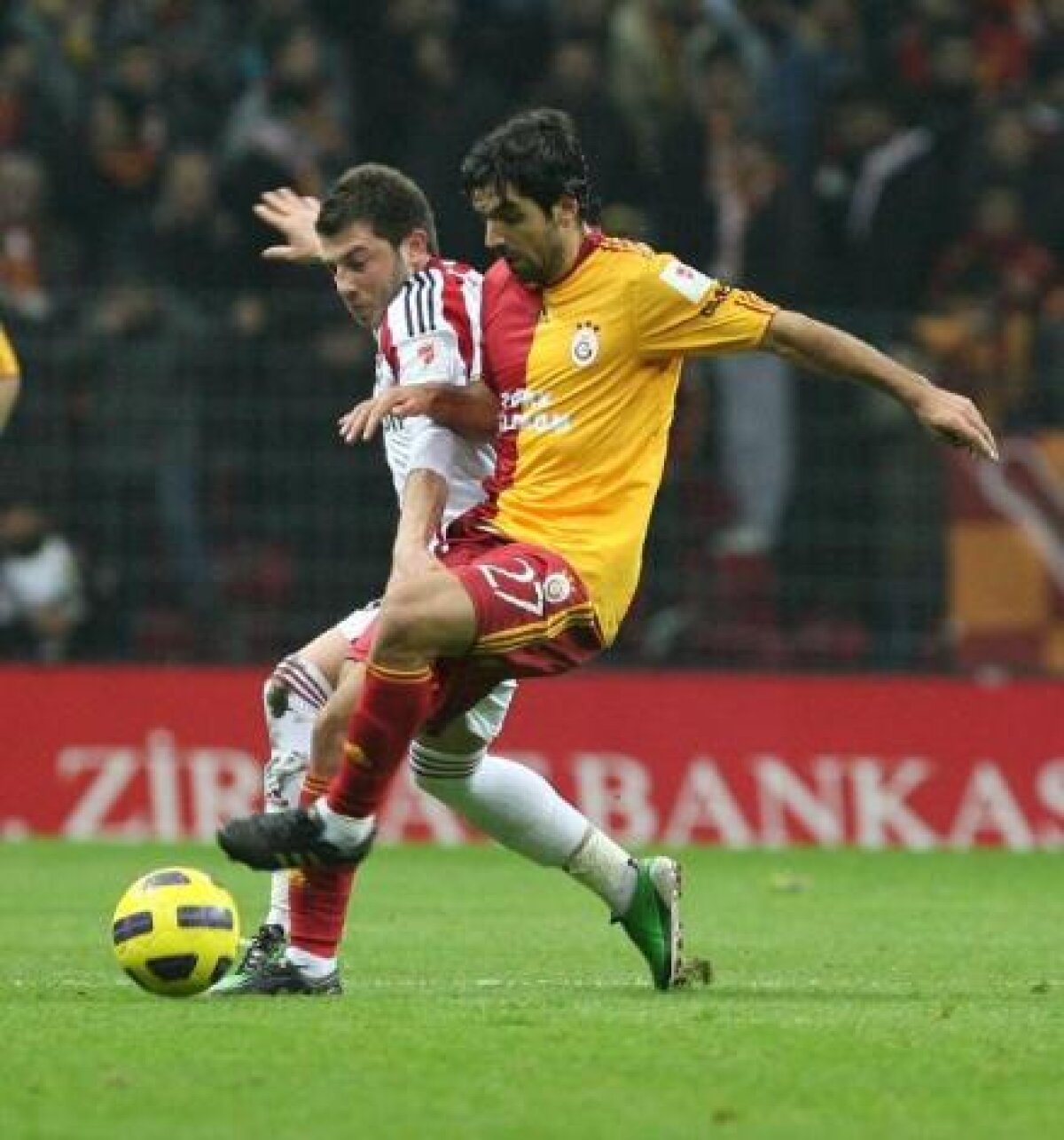 Galata, eliminată din Cupă! Ce se întîmplă cu Hagi?