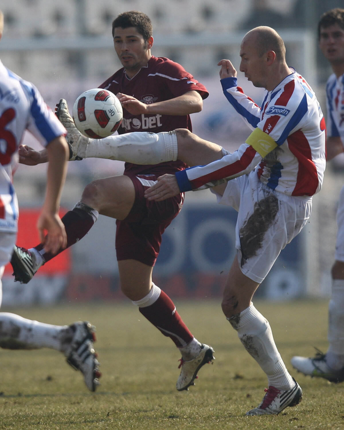 Pena aduce trei puncte importante pentru Oţelul din meciul cu Rapid