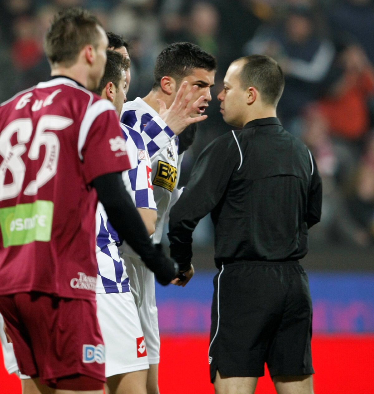 Timişoara a cîştigat pentru prima oară pe terenul CFR-ului, scor 2-1