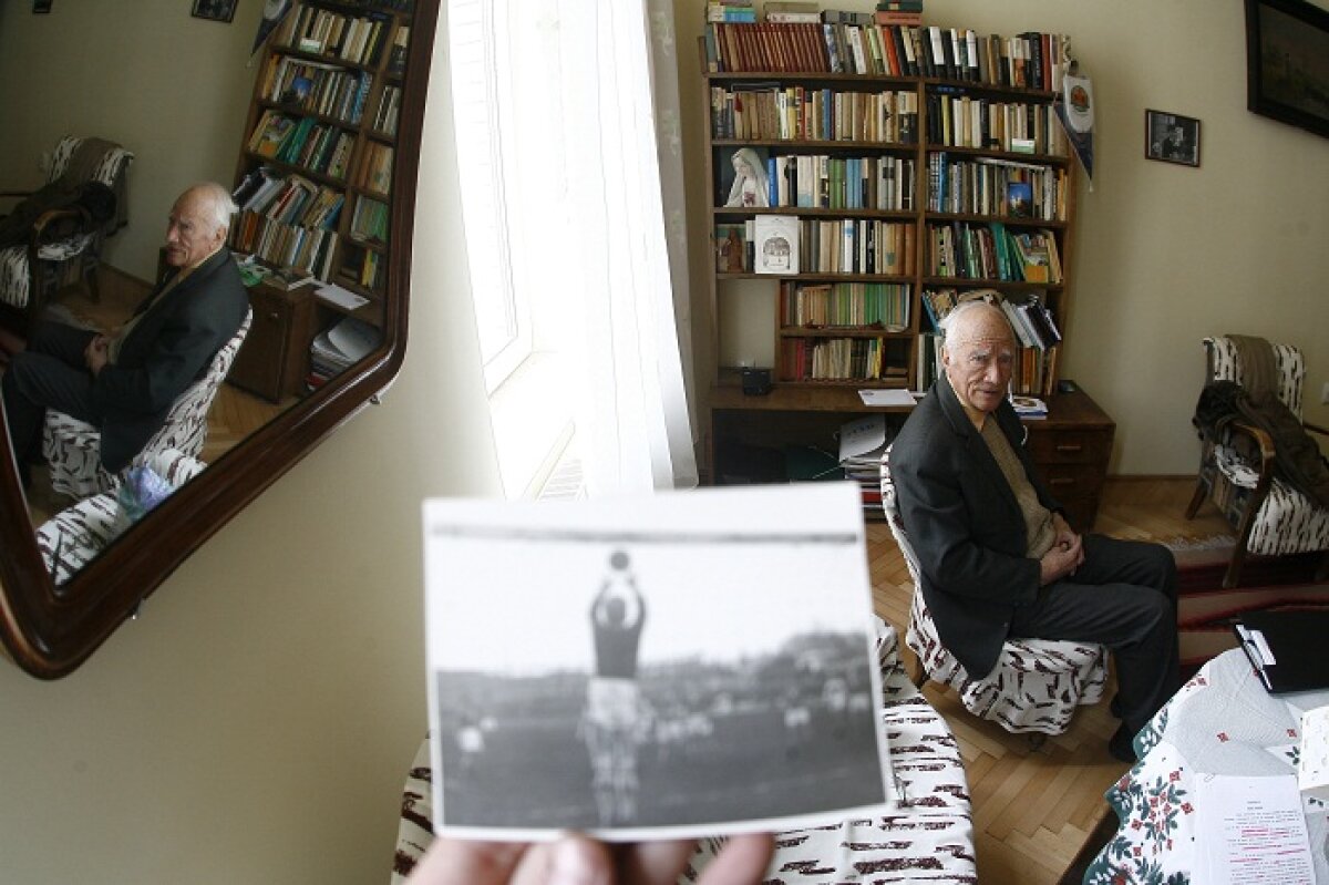 EXCLUSIV ONLINE » Poveste cu mănuşi: cum s-a schimbat meseria de portar