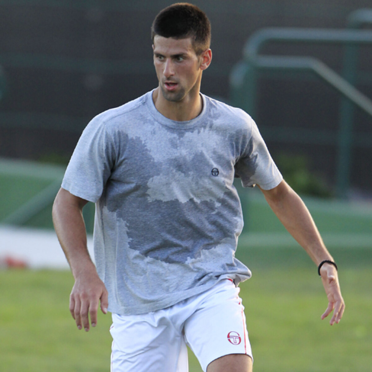 Djokovici, Murray şi Troicki au lăsat racheta pentru sportul rege » Distracţie la fotbal