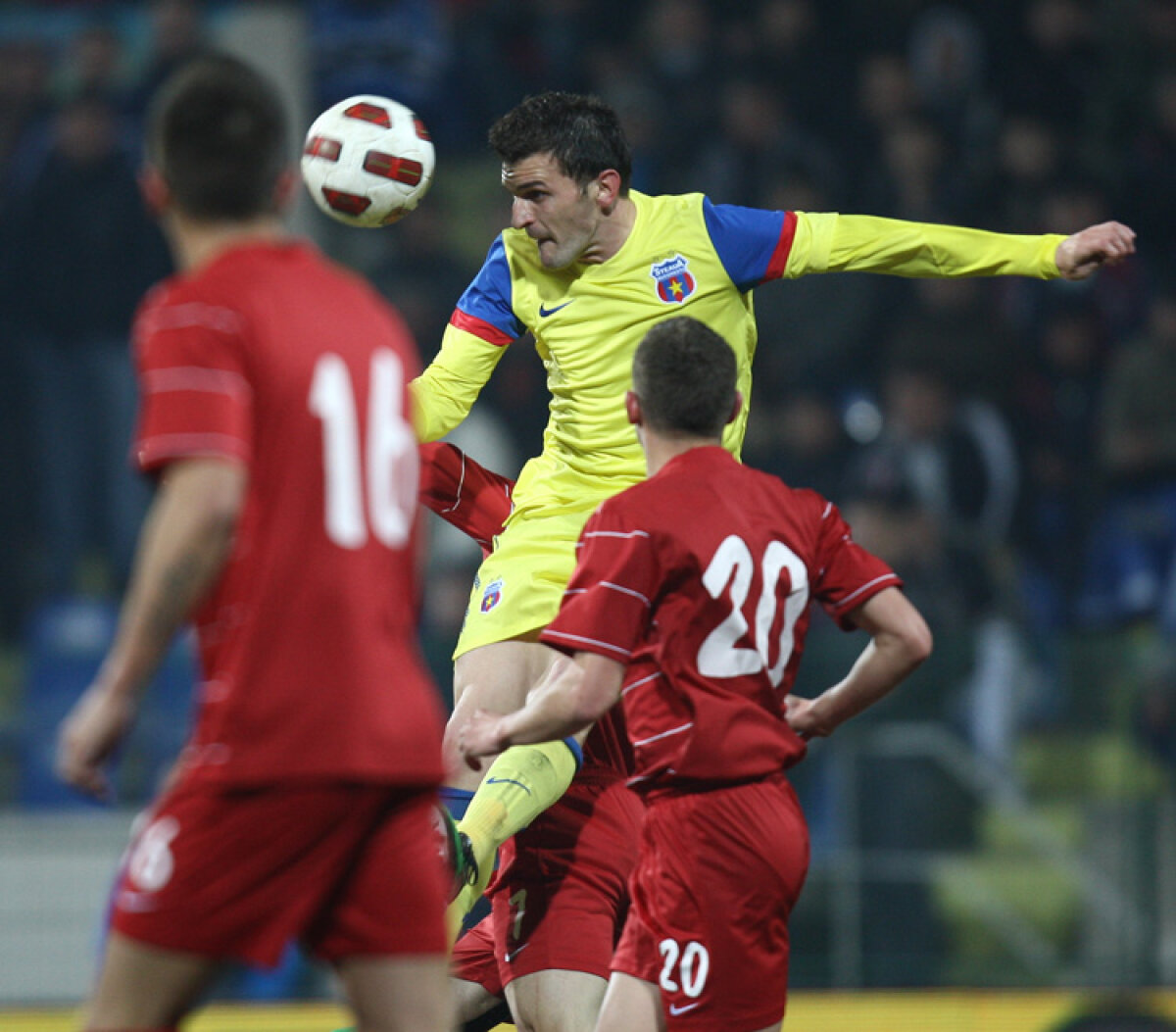 Cîrţu debutează cu victorie » Steaua se impune cu 1-0 în faţa Victoriei Brăneşti
