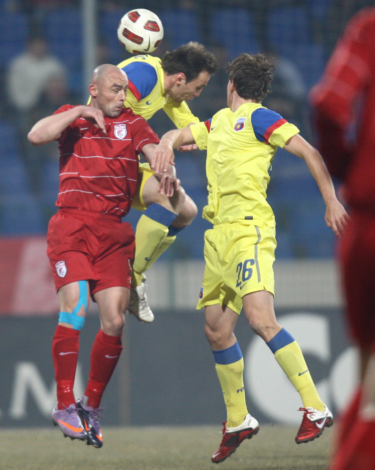 Cîrţu debutează cu victorie » Steaua se impune cu 1-0 în faţa Victoriei Brăneşti