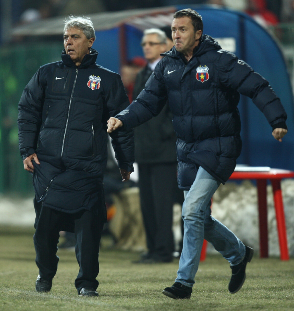 Cîrţu debutează cu victorie » Steaua se impune cu 1-0 în faţa Victoriei Brăneşti