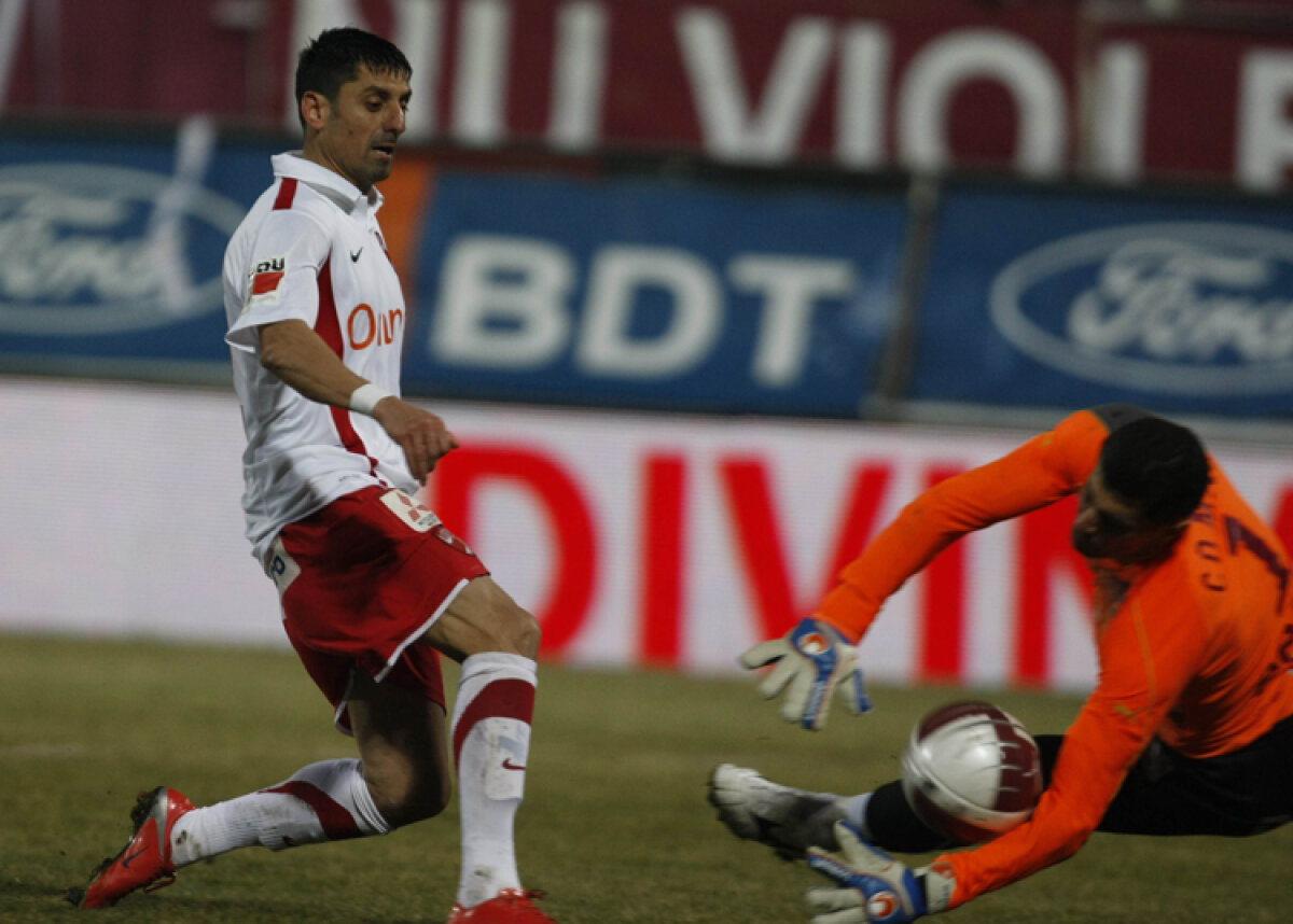 Rapidiştii şi dinamoviştii s-au resemnat după egalul din Giuleşti: "Ne batem la locul doi!"