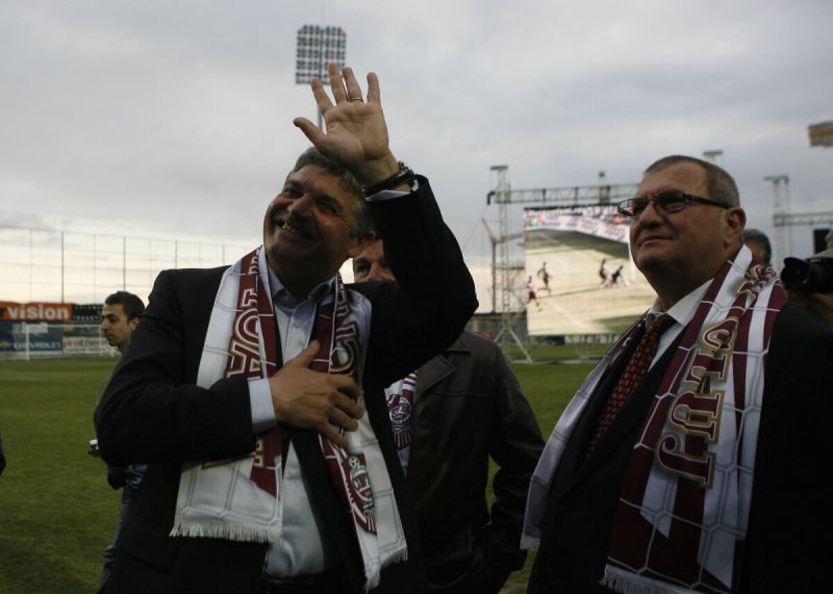 GALERIE FOTO » Ioan Andone la 51 de ani » Un antrenor împlinit