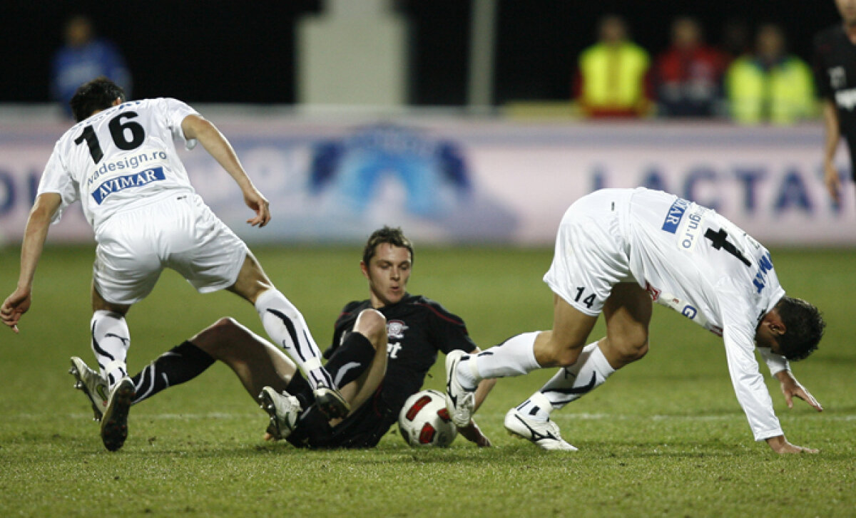 Cronica lui Cătălin Tolontan: Creşterea şi descreşterea Rapidului