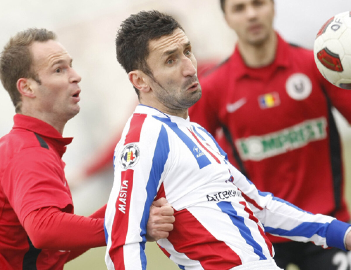VIDEO » Liderul şi-a revenit din pumni şi a făcut scor cu clujenii » Oţelul s-a trezit rapid