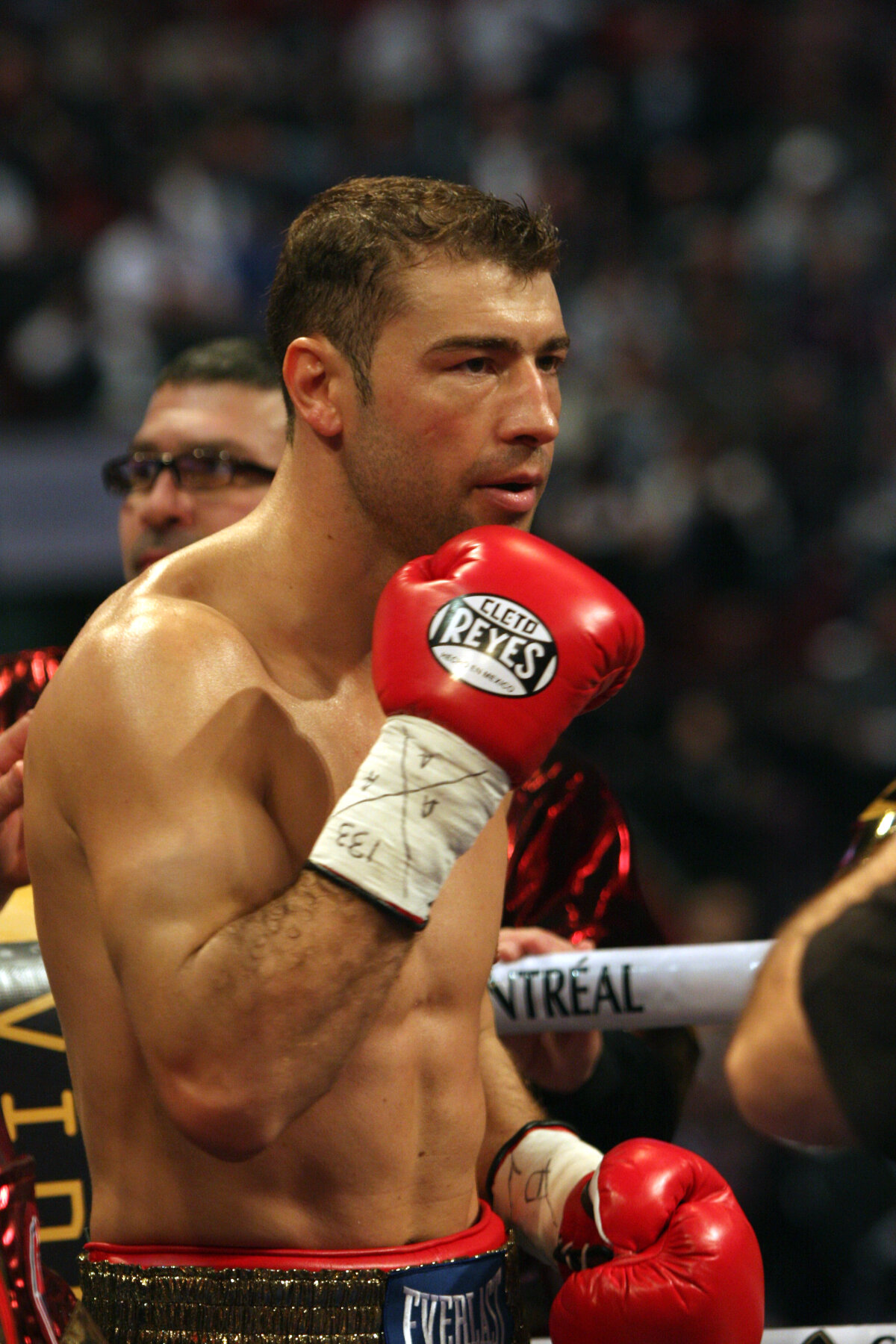 VIDEO De nota 10! Lucian Bute şi-a apărat pentru a şaptea oară titlul mondial!