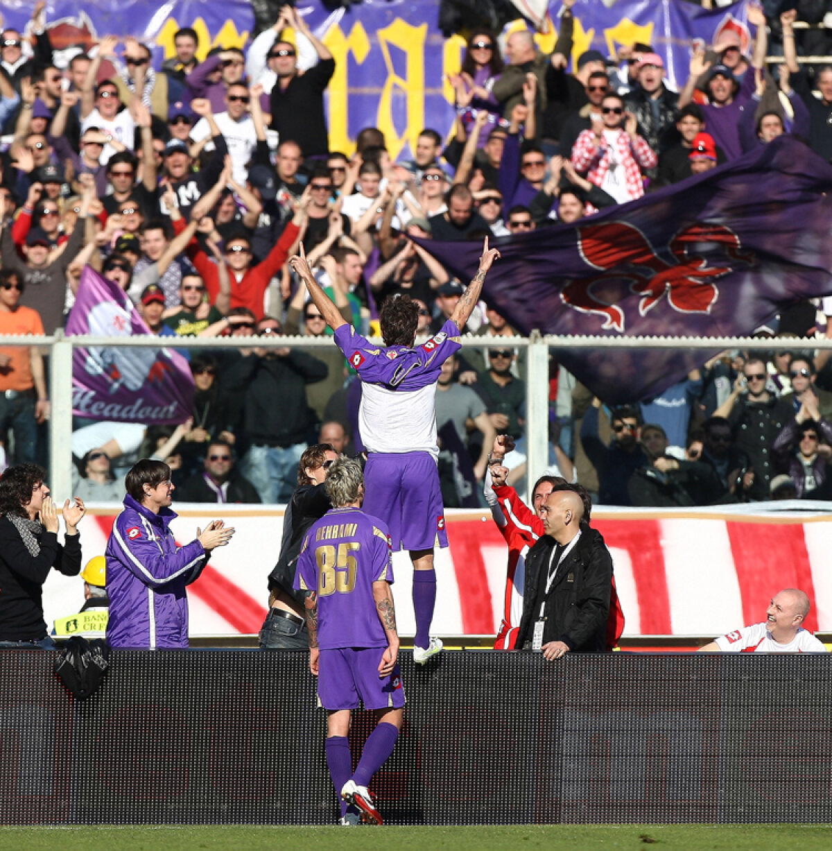 VIDEO / Mutu a marcat golul 96 în Serie A, în Fiorentina-AS Roma 2-2!