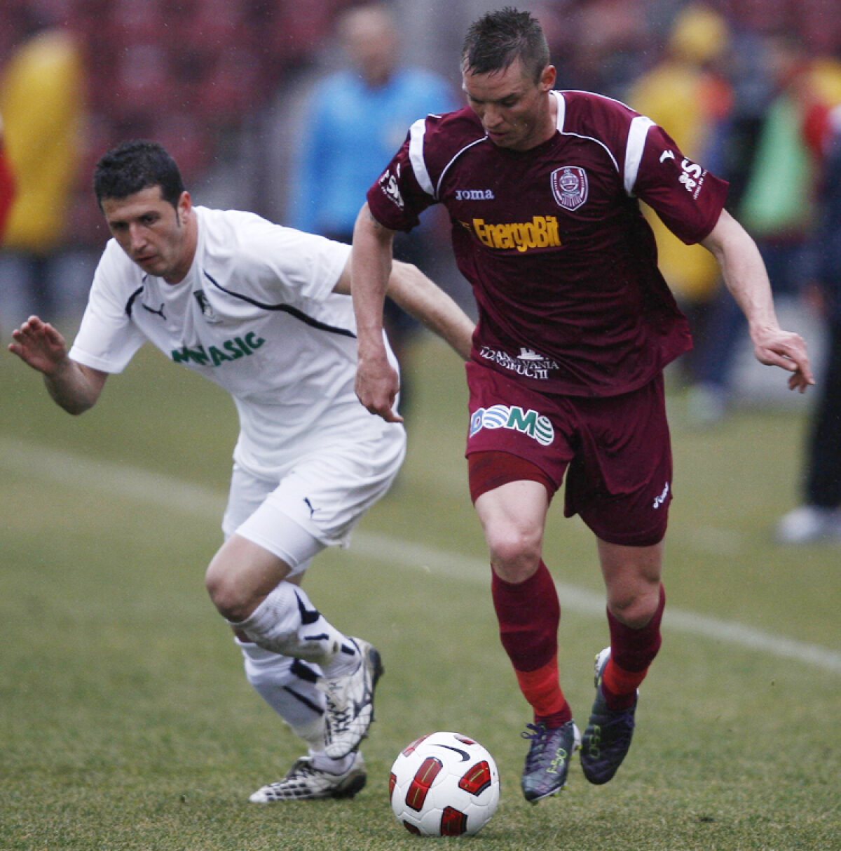 CFR - Sportul 2-0 » Prima victorie de la reluarea campionatului pentru campionii en-titre